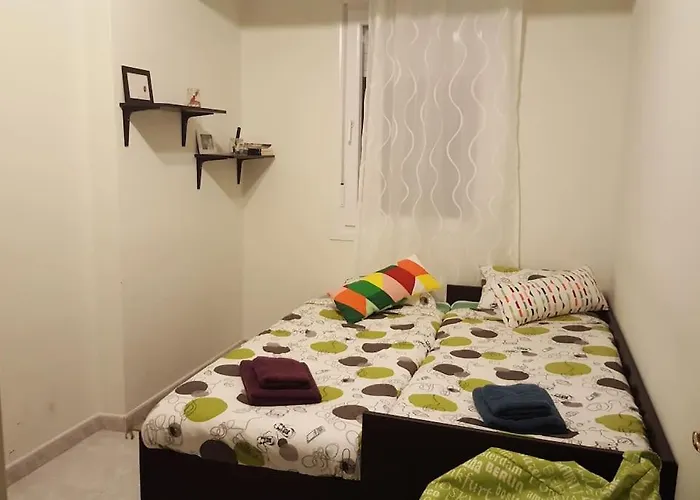 아파트 Piso Con Encanto En Coruna. *